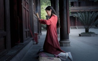 八字排盘介绍 “八字排盘”？