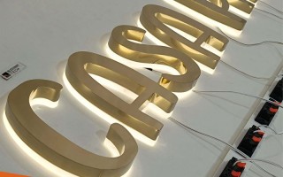 Qitaihe warning signs are sold directly by the manufacturer. Are you really saving enough? Let’s talk about those doorways 